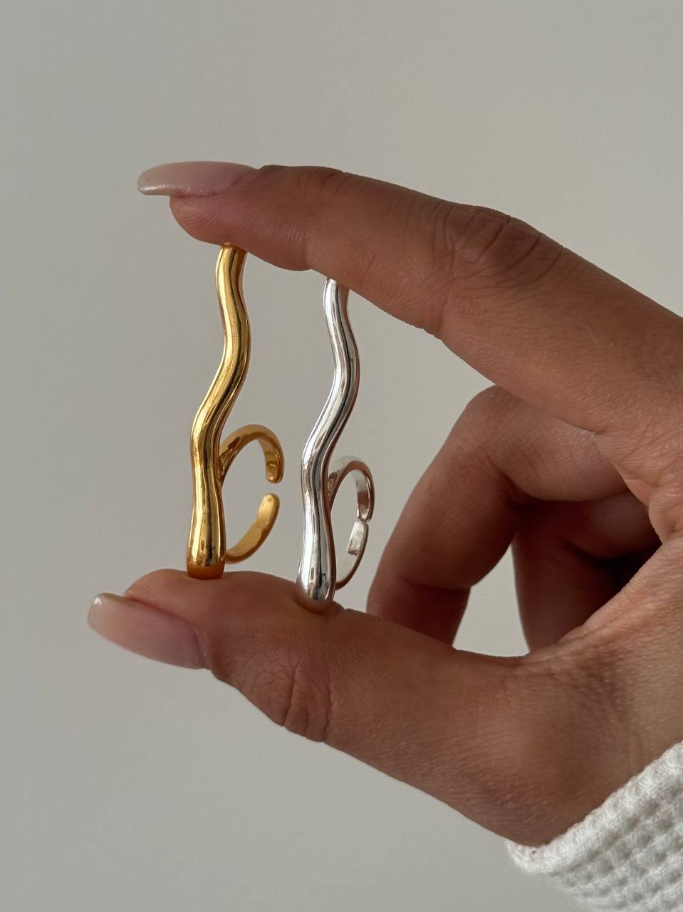 انگشتر خطی مینیمال